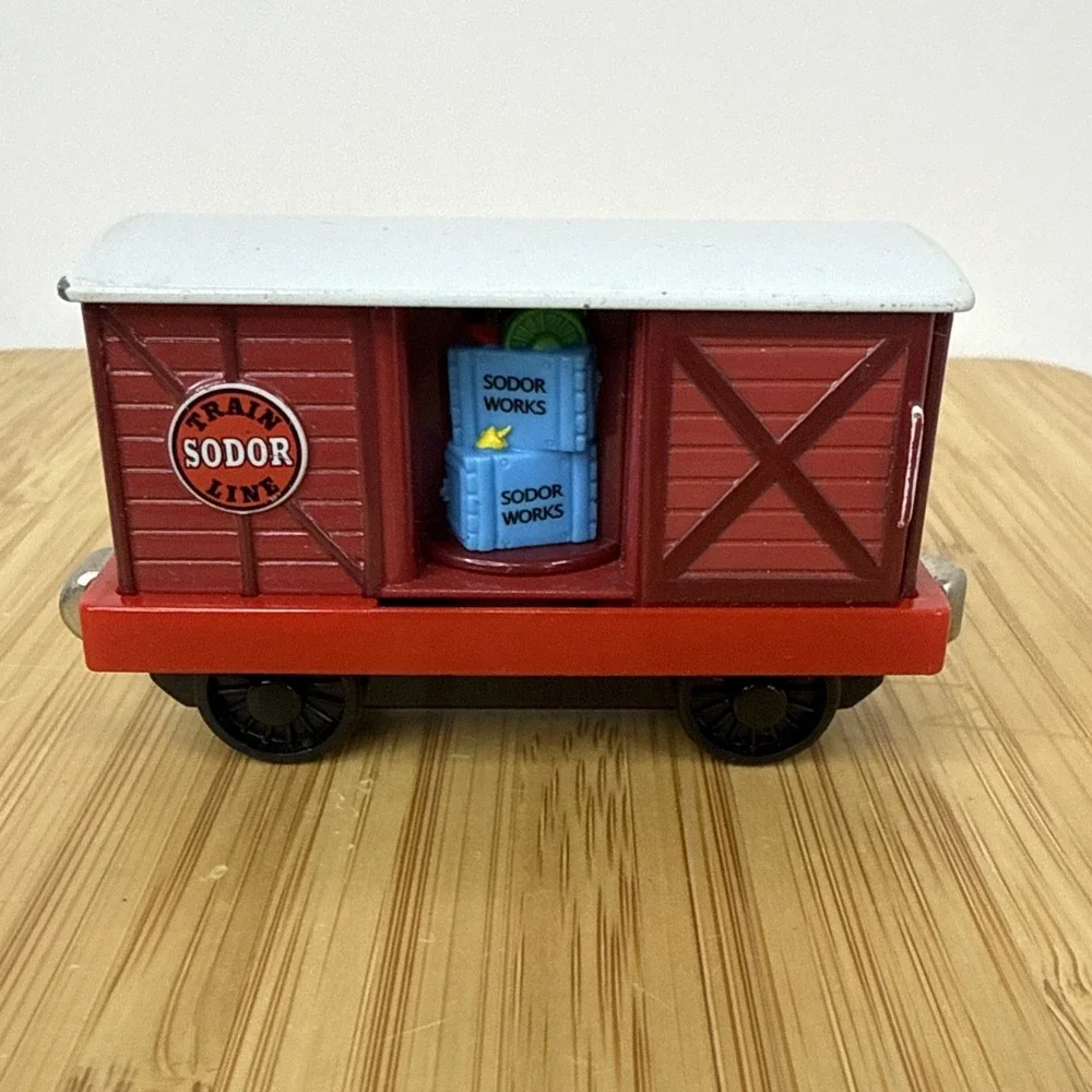 Thomas and Friends Box Car Brendam Shipping Magic Cargo Flip Door‎ Diecast Train